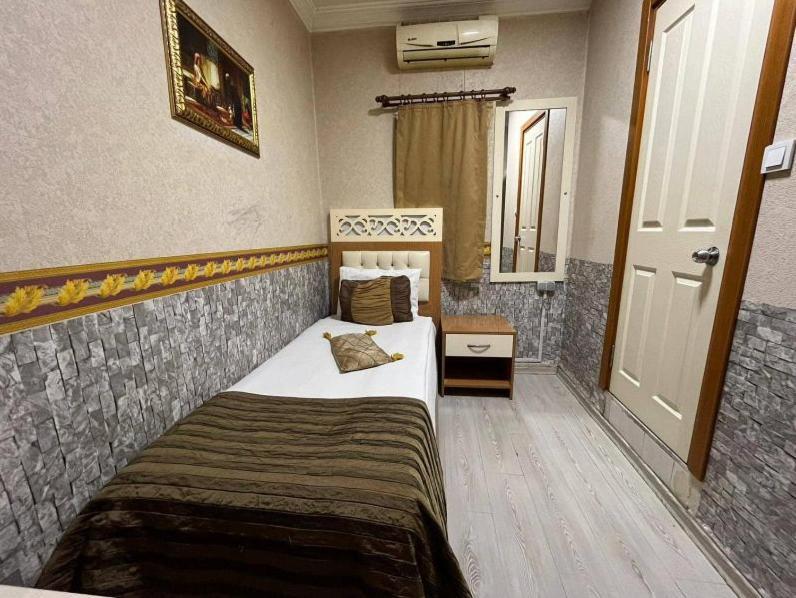 Vatan Hotel İzmir Buitenkant foto