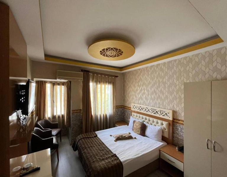 Vatan Hotel İzmir Buitenkant foto