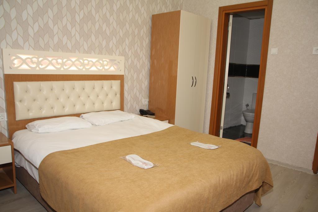 Vatan Hotel İzmir Buitenkant foto