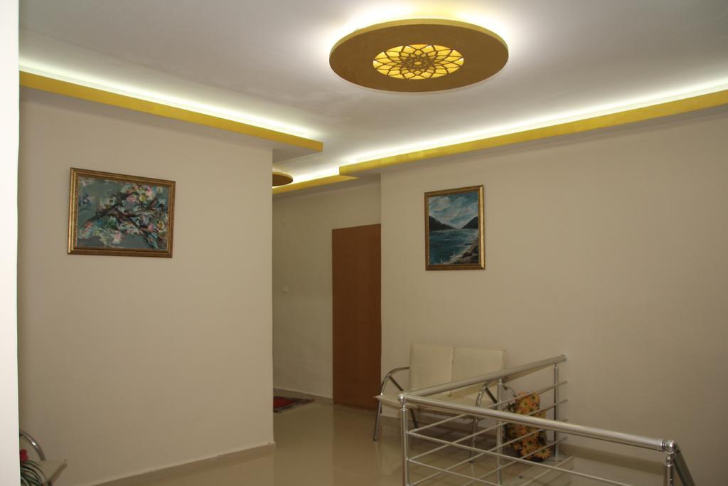 Vatan Hotel İzmir Buitenkant foto