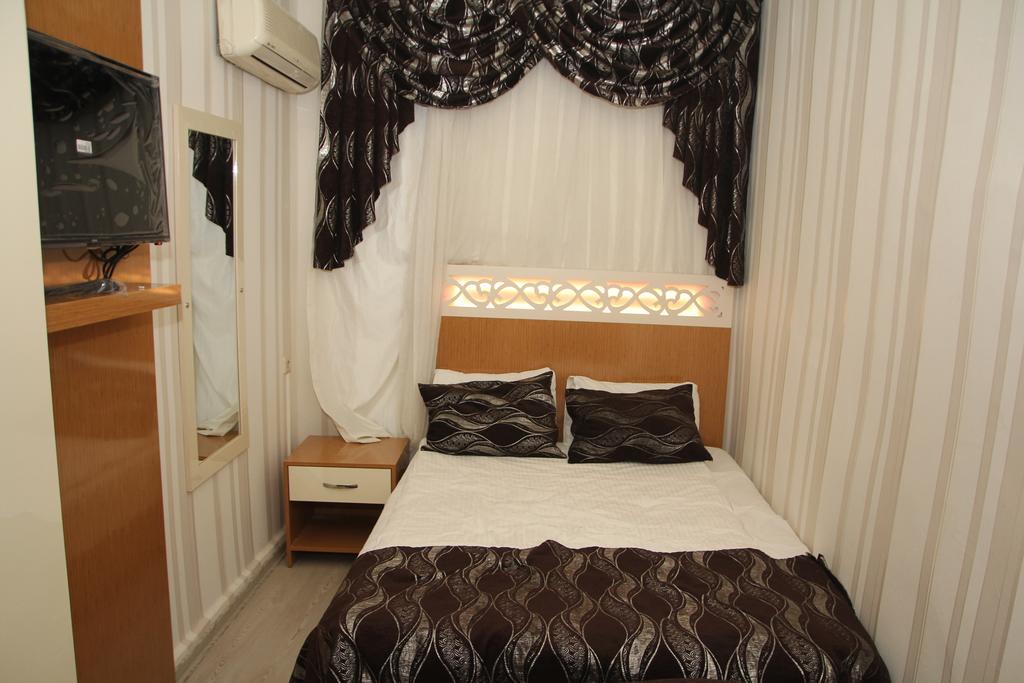 Vatan Hotel İzmir Buitenkant foto