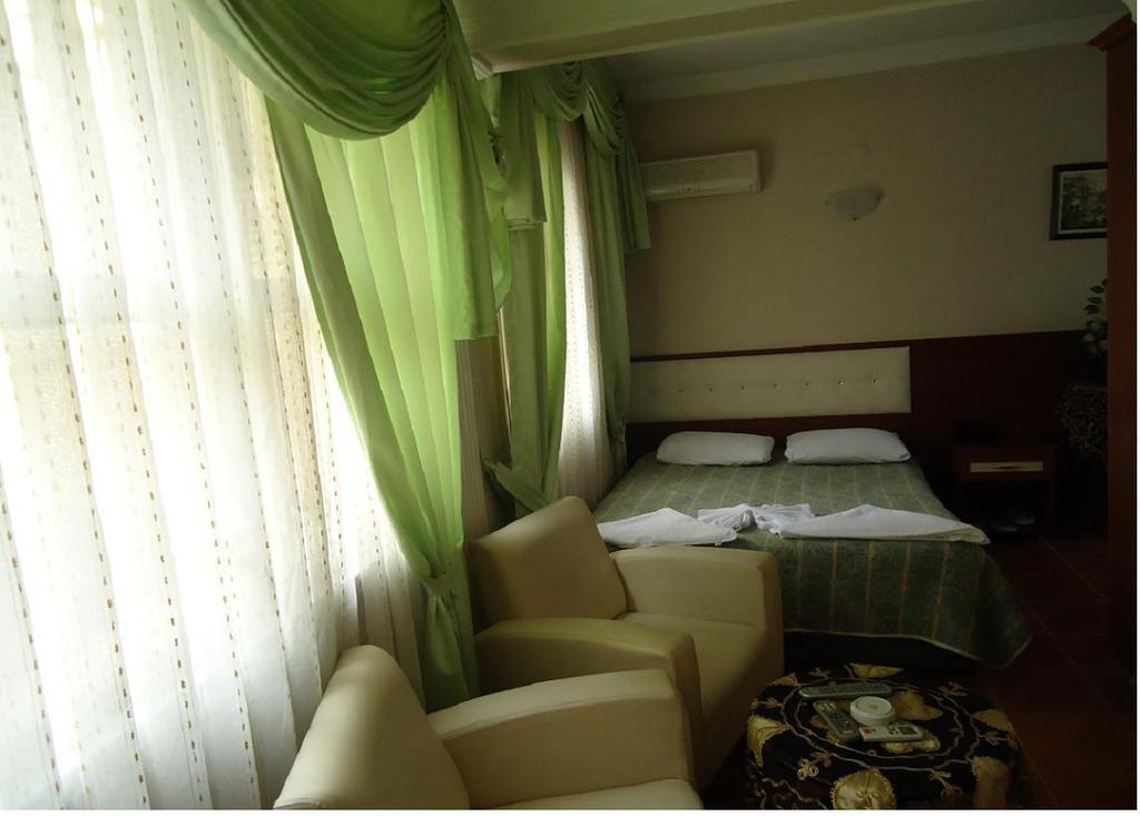Vatan Hotel İzmir Buitenkant foto